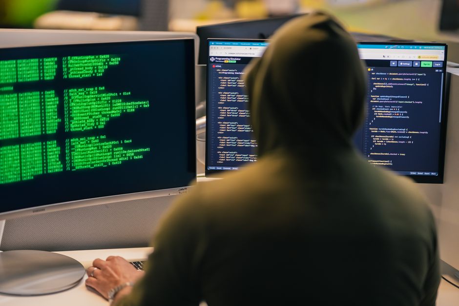 software supply chain security, package manager, code integrity