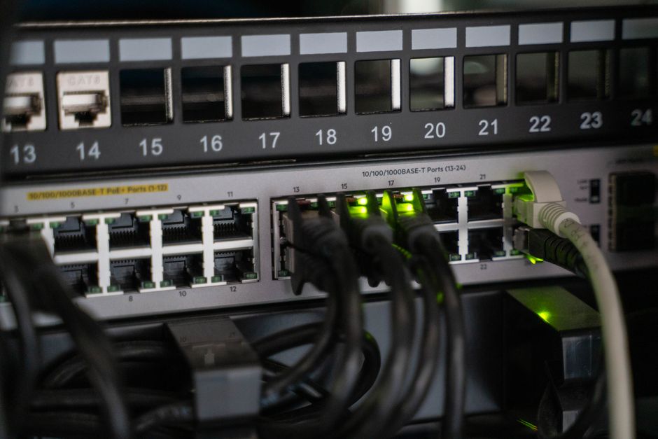 linux kernel exploit, server security, operating system vulnerability